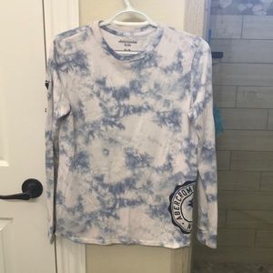 Abercrombie kids long sleeve tee